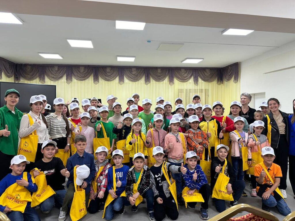 Қонақта “Үміт” балаларды қолдау орталығы және “Атамекен” балалар ауылы